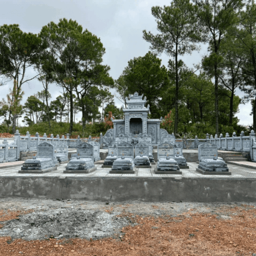 Khuôn viên lăng mộ - Mẫu 07